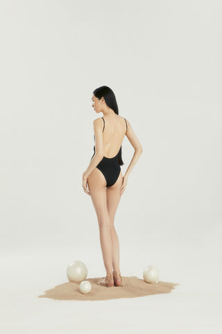 MILO ONE PIECE